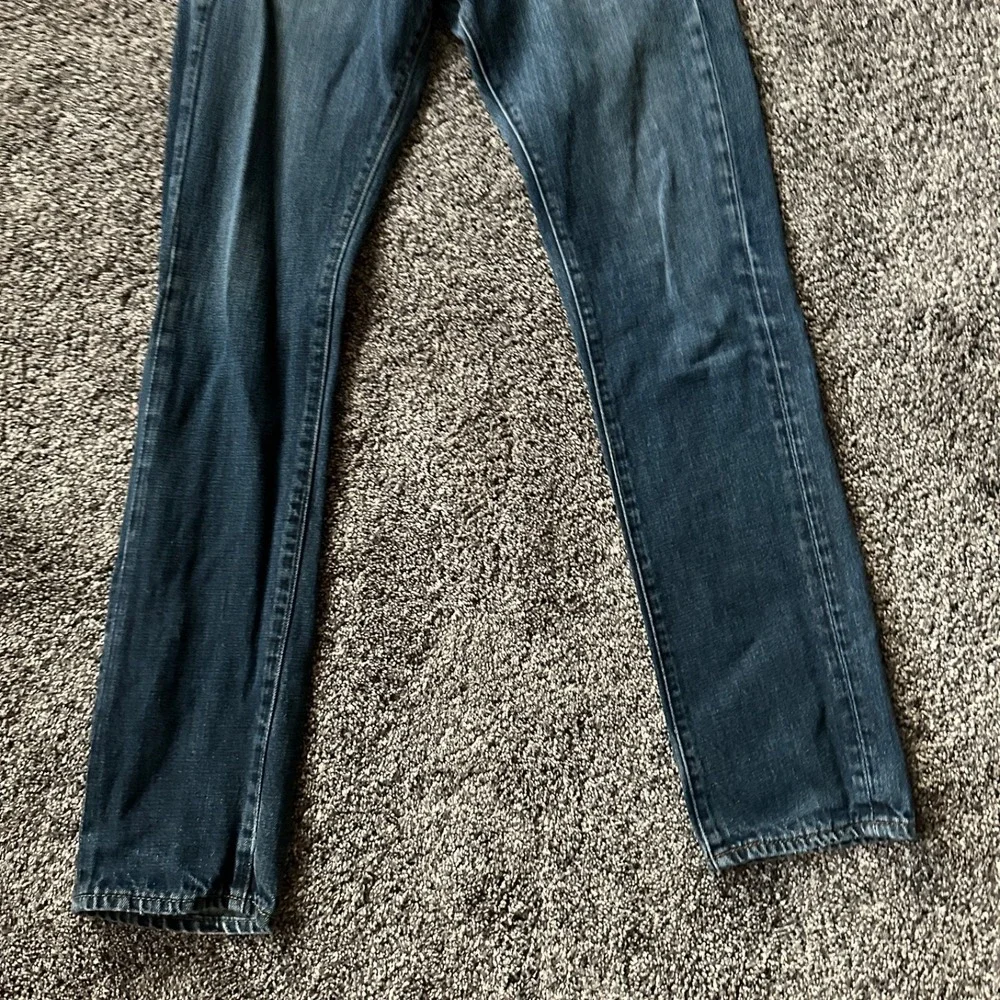 Levi's 511 Jeans Mens 31x32 Dark Wash Slim Straight Fit Stretch Denim‎ Pants